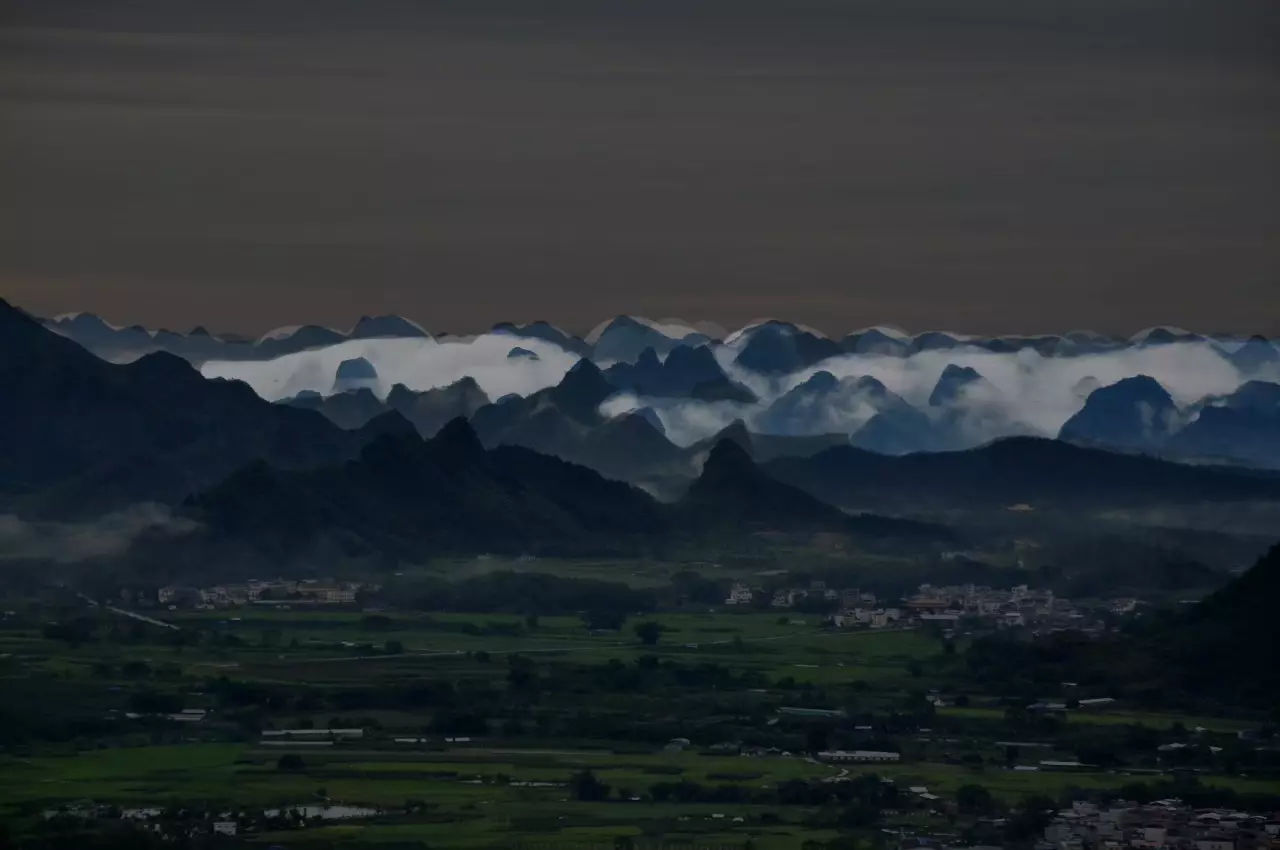 home-banner-background